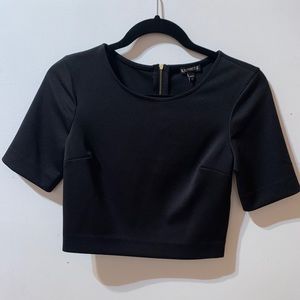 3/$30 Black Express crop top XS 1/2 zipper back